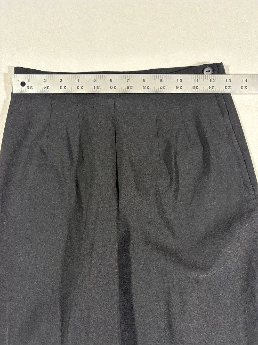 dressbarn Capris Pants size 4 side zipper